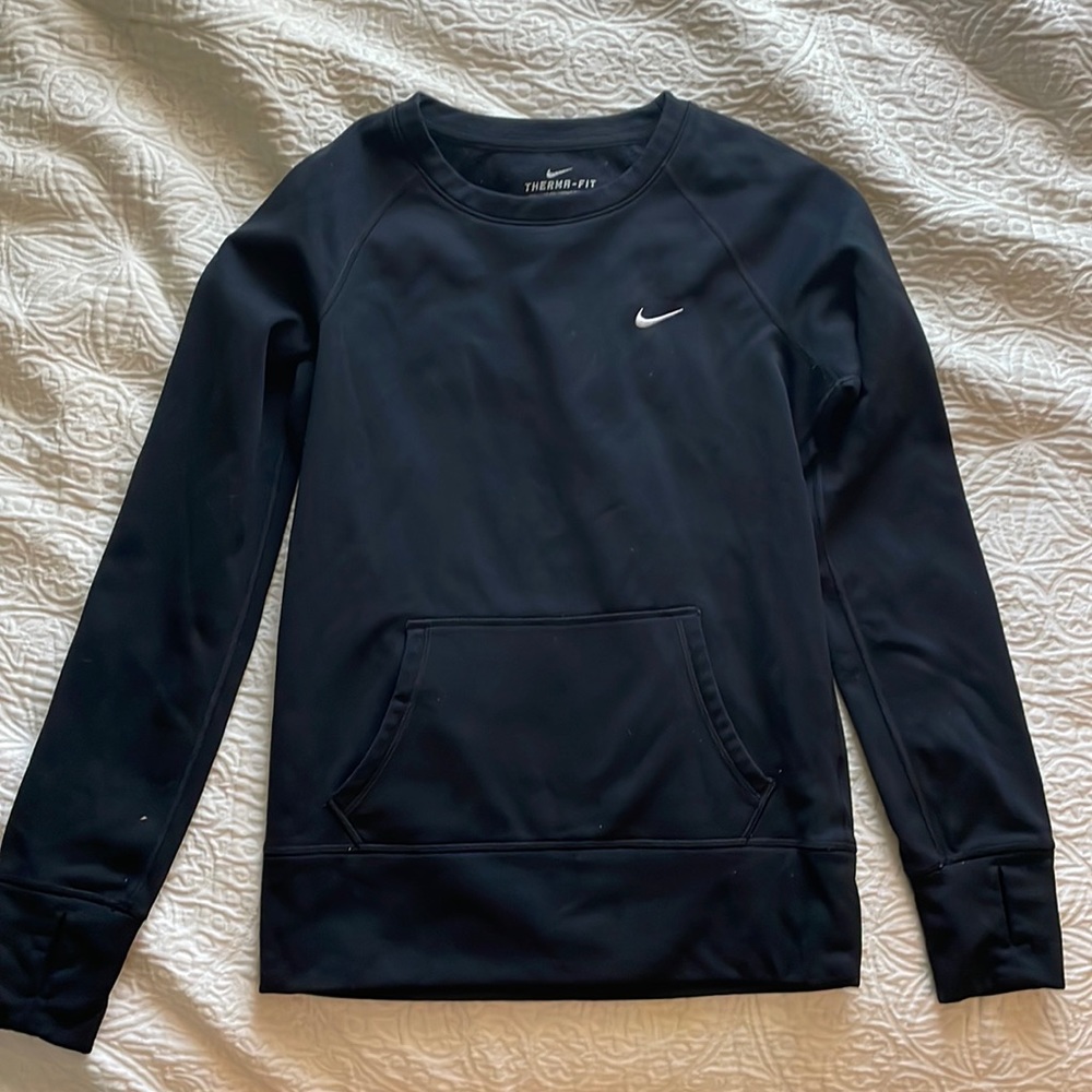 Nike therma-fit long sleeve